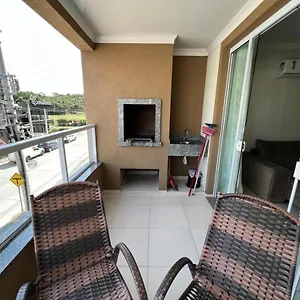 Apartamento De Bombas, Bombinhas